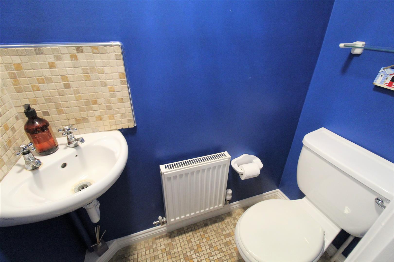 Rockingham Drive, Cheadle, Stoke-On-Trent